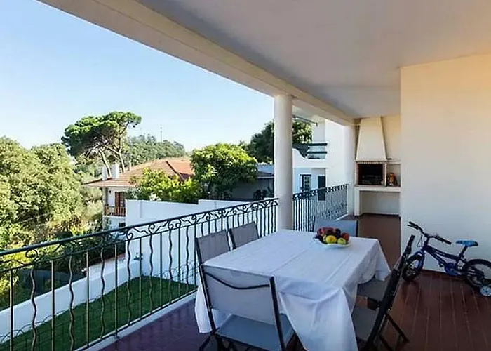 Stunning View בית נופש *