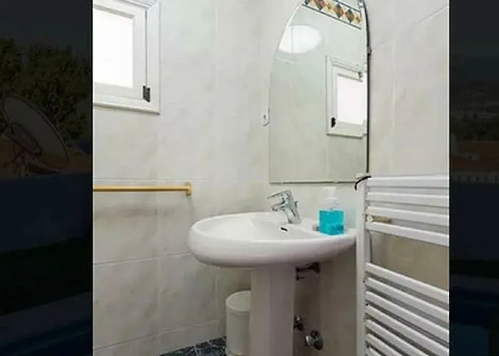 Stunning View בית נופש *