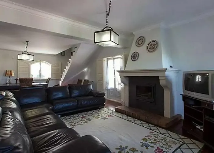 Stunning View בית נופש *