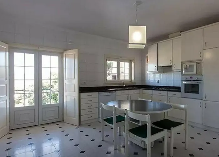 Stunning View בית נופש *